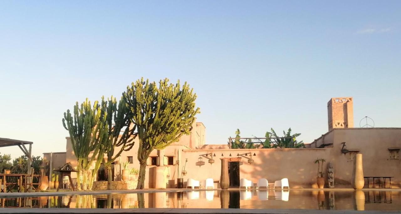 Hotel La Parenthese De Marrakech Tameslouht Exterior foto